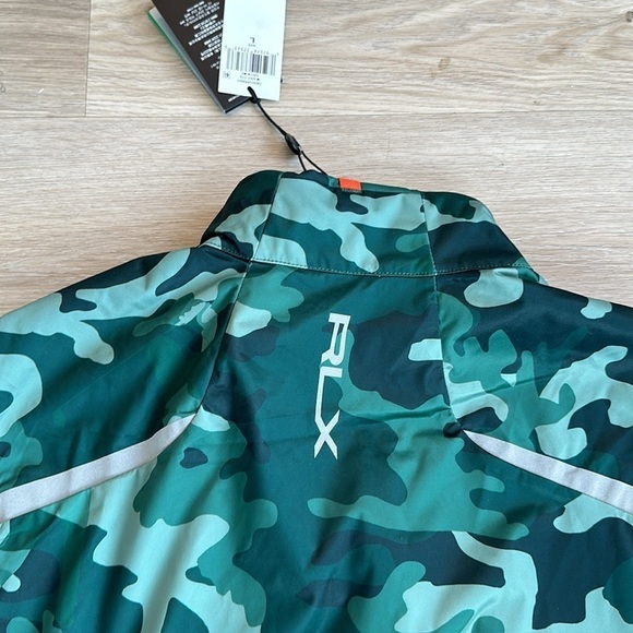 Camo Water-Repellent Packable Vest
RLX men’s large - Picture 5 of 6